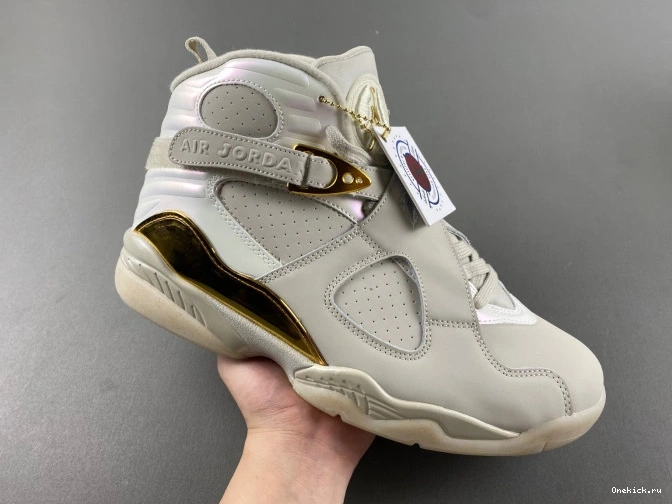 One Kick 832821-030 Jordan 8 Retro Champagne 0808